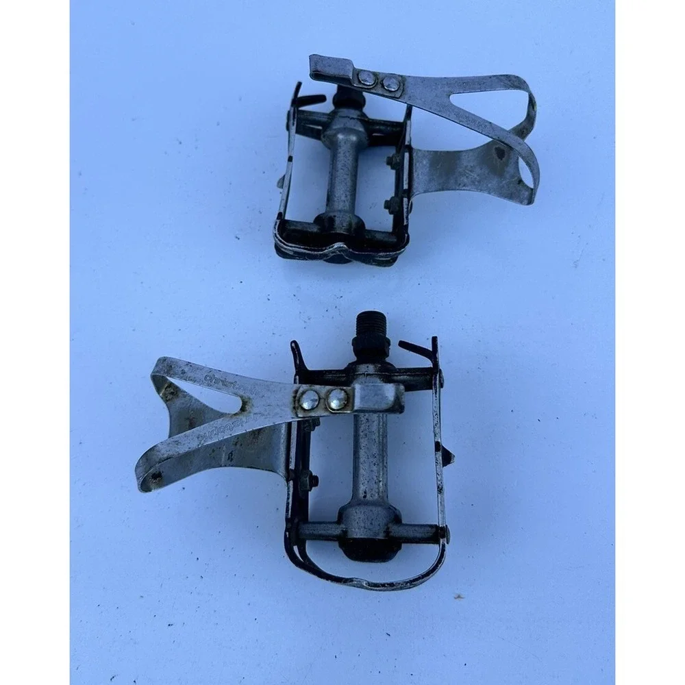 Vintage Ofmega Black Mistral Pedals and Christophe Clips - Used‎